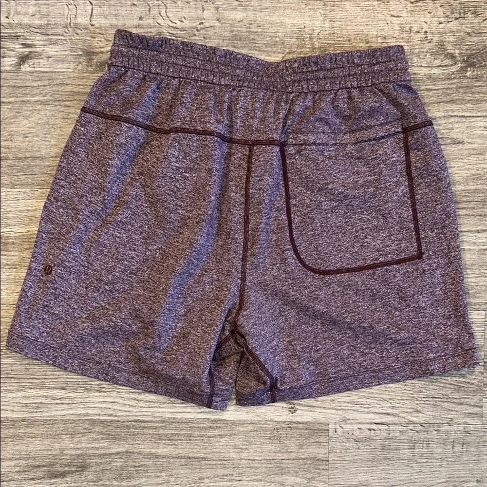 Lululemon Marled Plum Athletic Shorts Men’s Size M Drawstring Training Gym